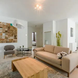 https://the-livorno.brusselshotelsbook.com
